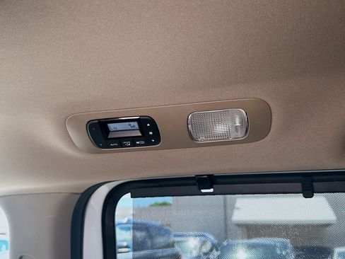 Certified 2023 Honda Odyssey Touring image 23