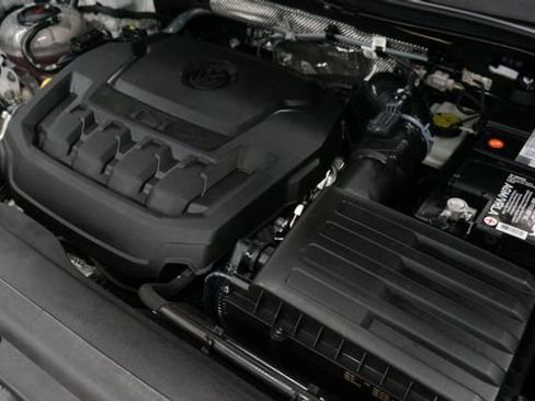 Certified 2023 Volkswagen Tiguan SE image 67