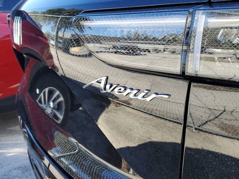 New 2026 Buick Envision Avenir AWD/4WD image 9