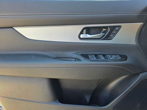 New 2026 Nissan Murano Platinum AWD/4WD image 17