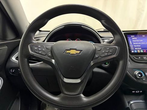 Used 2024 Chevrolet Malibu LT image 65