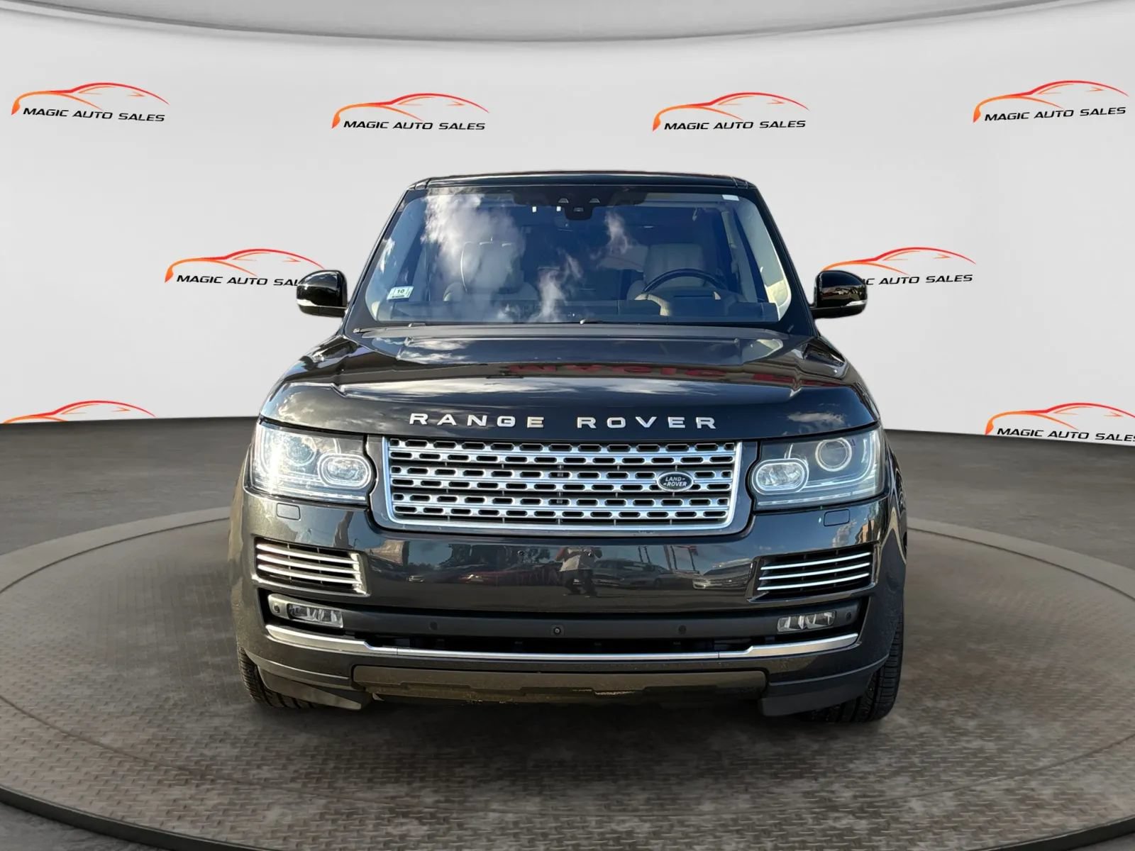 Used 2017 Land Rover Range Rover Long Wheelbase Autobiography AWD/4WD image 3