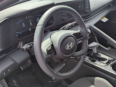 New 2026 Hyundai Elantra SEL Sport Premium FWD image 16