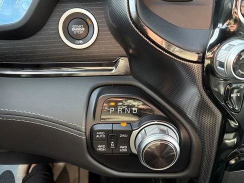 Used 2022 RAM 1500 Limited w/ Bed Utility Group image 17