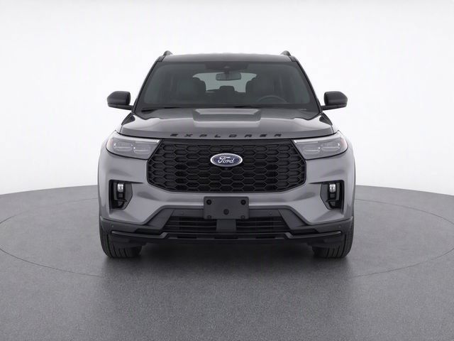 Used 2025 Ford Explorer ST-Line AWD/4WD image 12