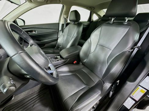 Used 2023 Honda Accord Touring image 15