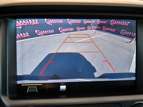 Used 2020 Chevrolet Colorado Z71 image 18