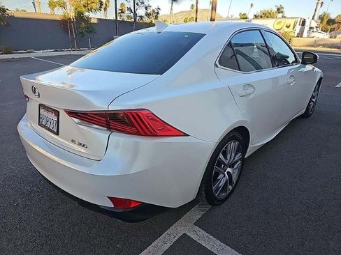 Used 2020 Lexus IS 300 image 2