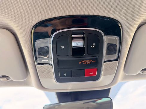 Used 2023 Hyundai Tucson Limited image 31