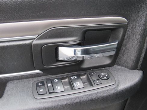 Used 2024 RAM 1500 Classic Warlock image 11