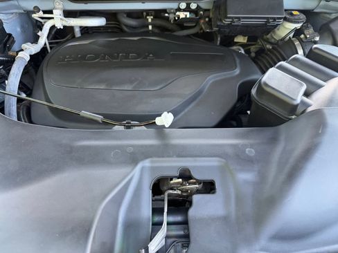 Used 2023 Honda Passport EX-L image 8