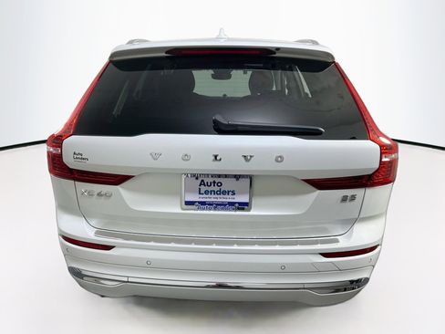 Used 2022 Volvo XC60 B5 Inscription w/ Advanced Package image 6