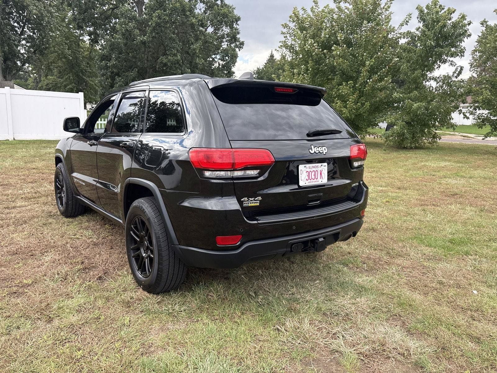 Used 2015 Jeep Grand Cherokee Limited w/ Luxury Group II AWD/4WD image 7