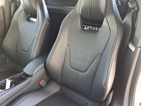 New 2025 Lotus Emira image 11