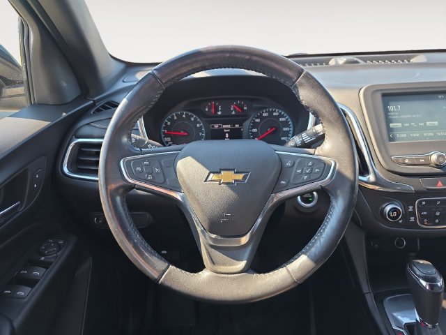 Used 2018 Chevrolet Equinox LT FWD image 12