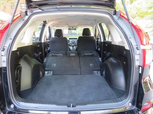 Used 2015 Honda CR-V LX image 25