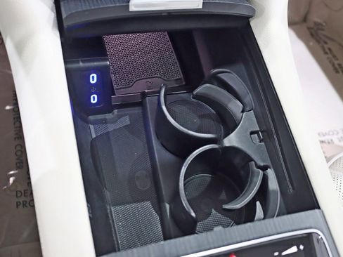 Used 2022 Mercedes-Benz EQS 580 4MATIC Sedan image 30