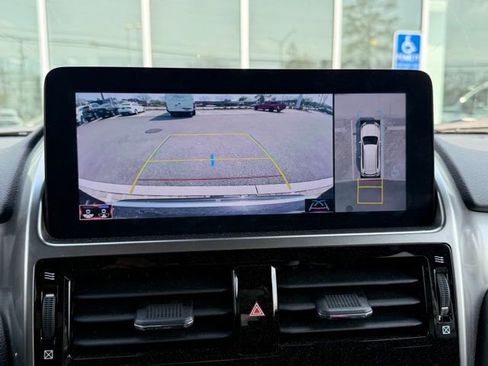 Used 2023 Lexus GX 460 Luxury w/ Sport Design Package image 20