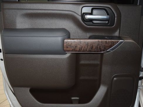 Used 2023 GMC Sierra 2500 Denali w/ Denali Ultimate Package image 47