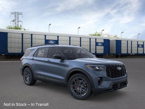 New 2026 Ford Explorer ST-Line w/ ST-Line Street Pack AWD/4WD image 48