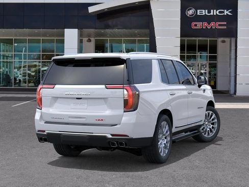 New 2026 GMC Yukon Denali w/ Sun & Power Step Package AWD/4WD image 4