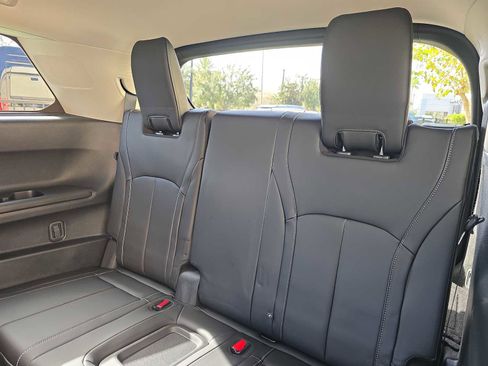 New 2026 INFINITI QX60 Luxe w/ Cargo Package image 15