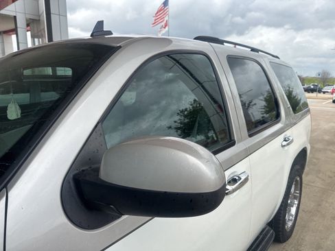 Used 2007 Chevrolet Tahoe LTZ w/ LTZ Preferred Equipment Group image 4