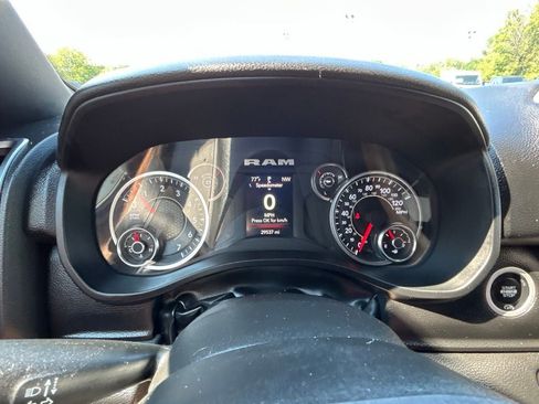 Used 2024 RAM 1500 Big Horn AWD/4WD image 15