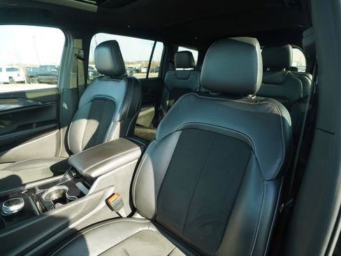 Used 2023 Jeep Grand Cherokee L Altitude image 37