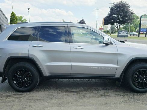 Used 2014 Jeep Grand Cherokee Limited w/ Trailer Tow Group IV AWD/4WD image 7