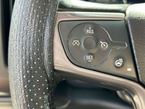 Used 2017 GMC Sierra 2500 SLT w/ All Terrain X HD Package image 20