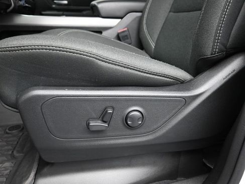 Certified 2025 RAM 1500 Big Horn AWD/4WD image 13