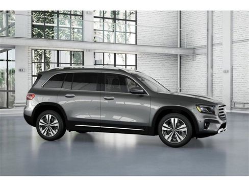 New 2026 Mercedes-Benz GLB 250 4MATIC image 14