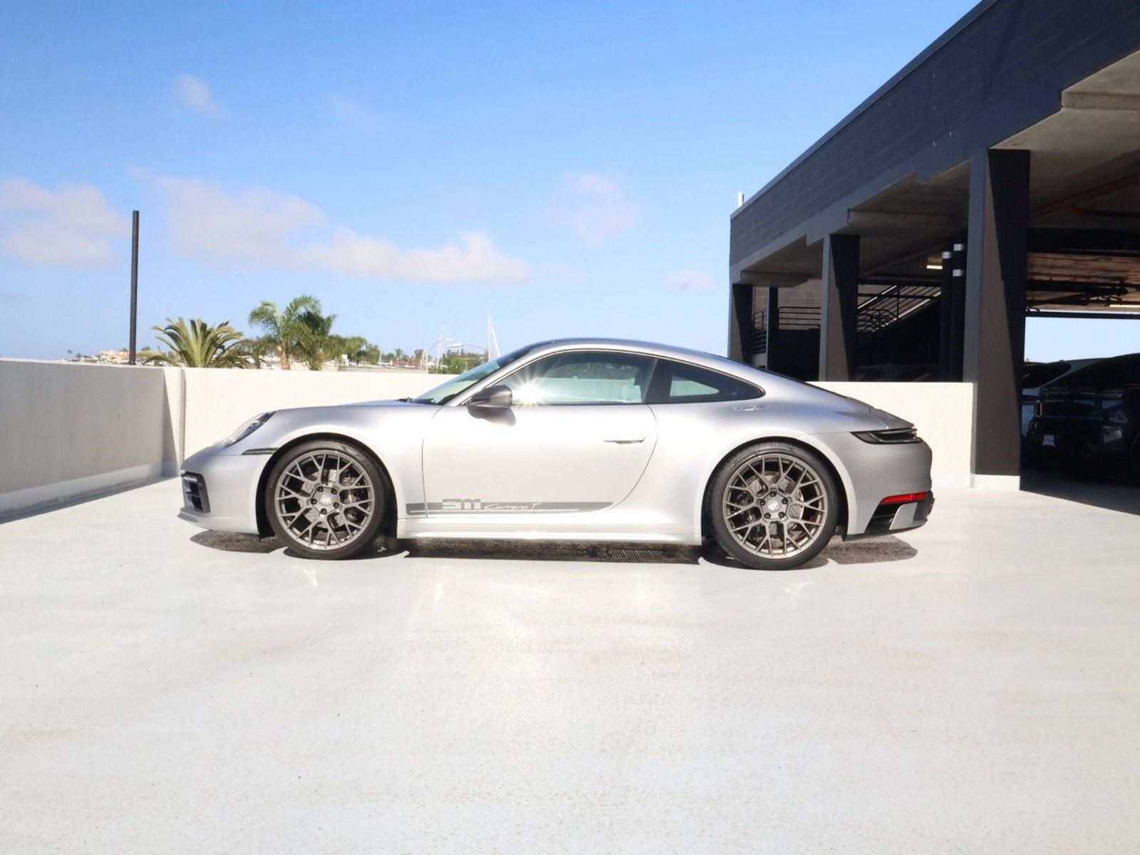 Certified 2024 Porsche 911 Carrera RWD image 2