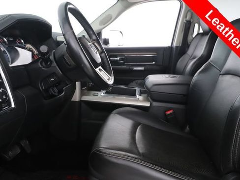 Used 2014 RAM 2500 Laramie w/ Convenience Group AWD/4WD image 17