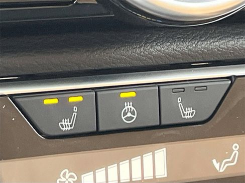 Certified 2025 Nissan Sentra SV w/ SV Premium Package image 20