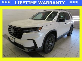 New 2025 Honda Pilot TrailSport video 1