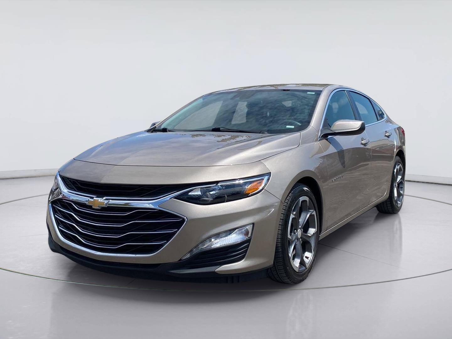 Used 2024 Chevrolet Malibu LT FWD image 1