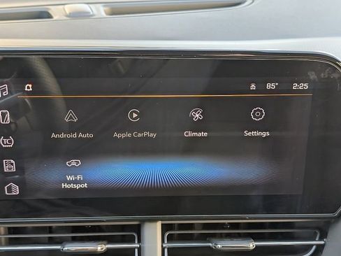 New 2026 Chevrolet Trax RS w/ Sunroof Package image 22