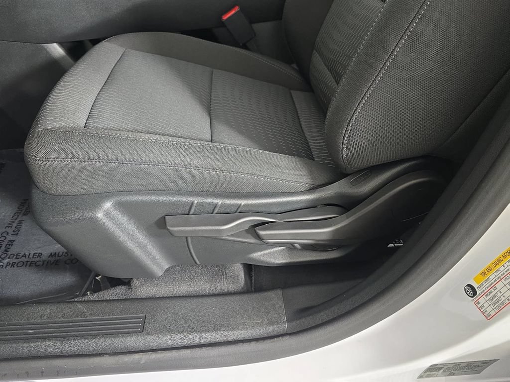 New 2027 Chevrolet Equinox LT AWD/4WD image 25