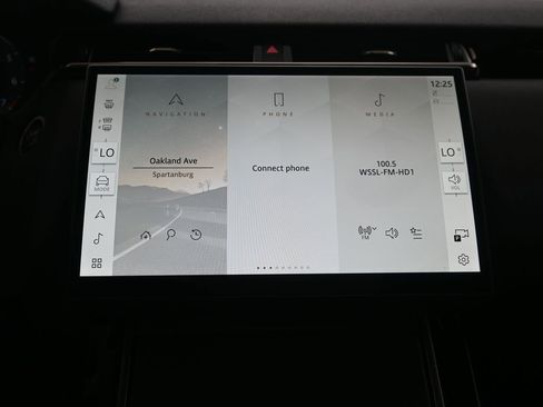 Used 2024 Land Rover Range Rover Velar Dynamic SE image 10