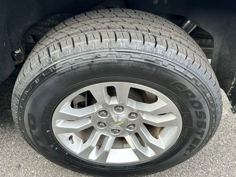 Used 2016 Chevrolet Tahoe LT image 22