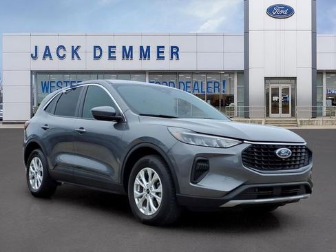 Certified 2023 Ford Escape Active w/ Tech Pack #2 AWD/4WD image 1