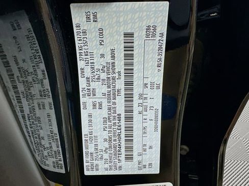 Used 2024 Ford Ranger Lariat w/ Trailer Tow Package image 29