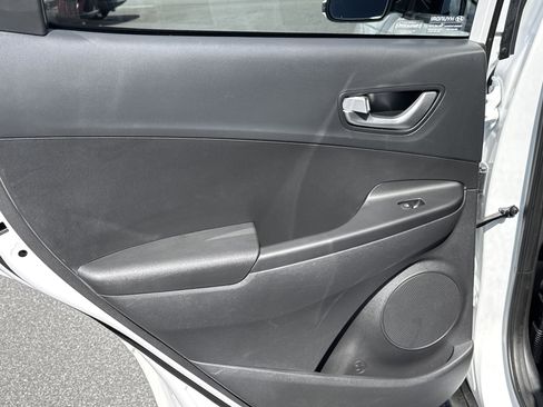 Used 2023 Hyundai Kona SEL w/ Convenience Package image 27