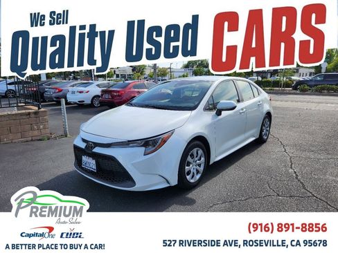 Used 2021 Toyota Corolla LE w/ Carpet Mat Package (TMS) FWD image 1