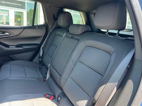 Used 2025 Chevrolet Equinox LT w/ Safety and Technology Package AWD/4WD image 22