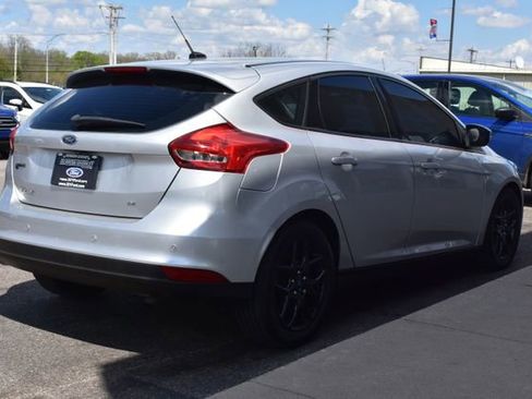 Used 2016 Ford Focus SE w/ Equipment Group 201A FWD image 9