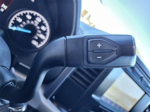 Used 2022 Ford F150 XLT image 26