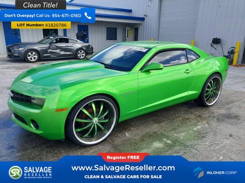 Used 2011 Chevrolet Camaro LT image 1